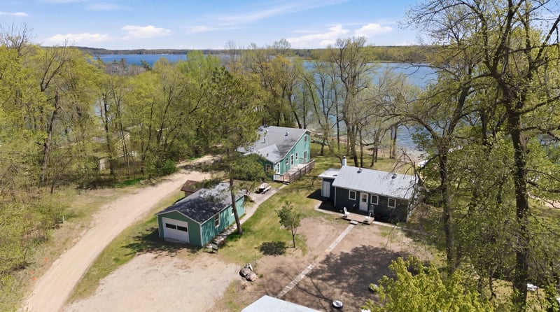 20850 Leona Beach Rd, Rochert, MN 56578