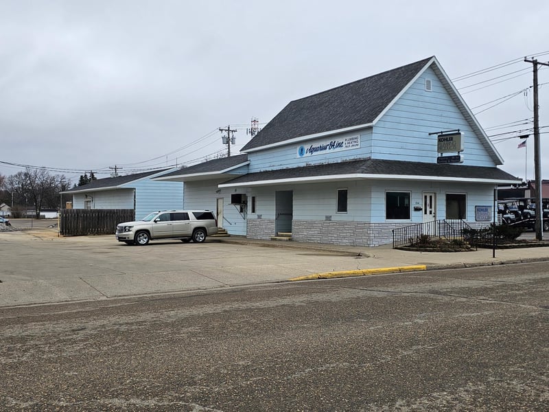 214 6th Ave E, Alexandria, MN 56308