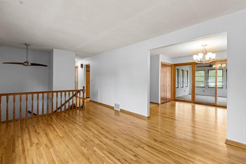 10233 Washburn Cir S, Bloomington, MN 55431