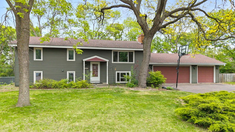 10233 Washburn Cir S, Bloomington, MN 55431