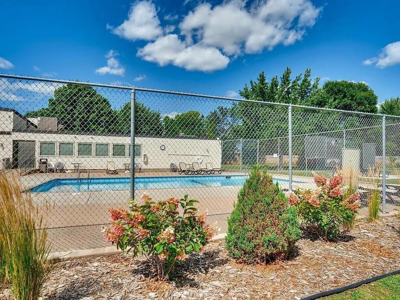 7332 72nd Ln N, Brooklyn Park, MN 55428