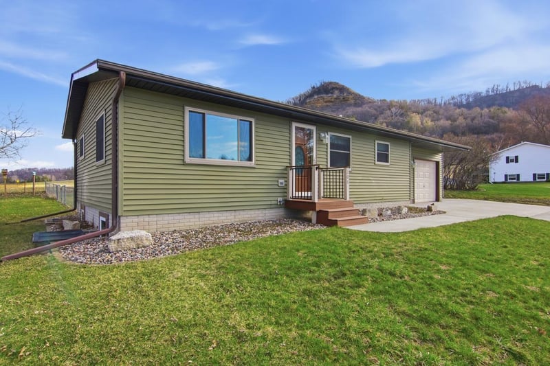 E208 N Buffalo Ct, Nelson, WI 54756