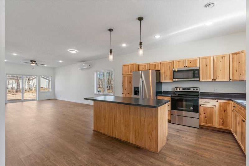8826 Breezy Point Blvd, Breezy Point, MN 56472