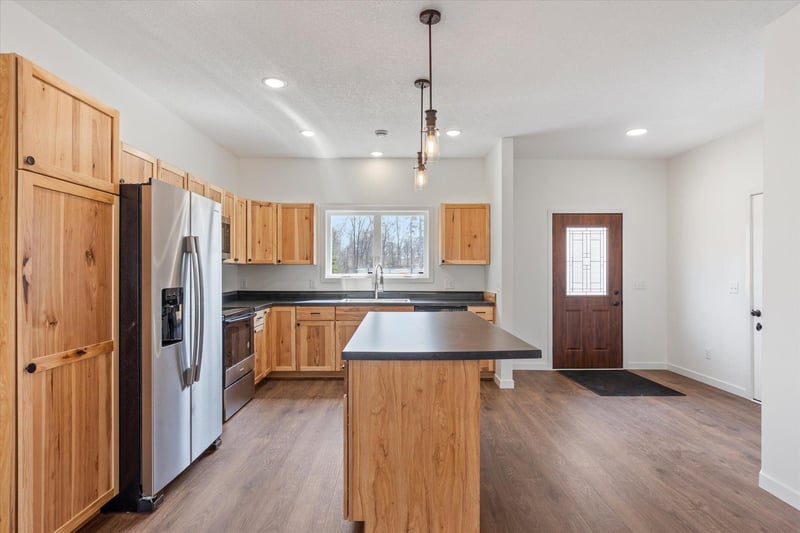 8826 Breezy Point Blvd, Breezy Point, MN 56472