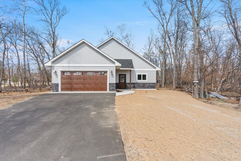 8826 Breezy Point Blvd, Breezy Point, MN 56472
