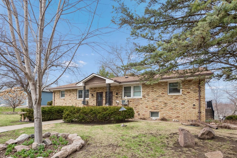 200 Nolden Ln, Jordan, MN 55352