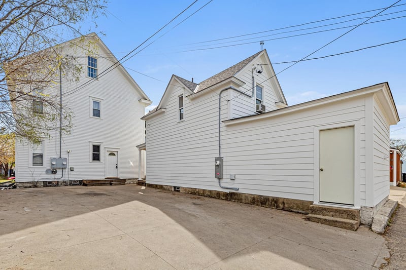 3024 Chicago Ave, Minneapolis, MN 55407