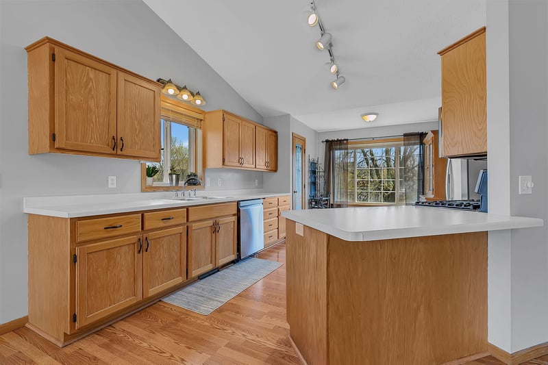 6158 Wildwood Way, Monticello, MN 55362