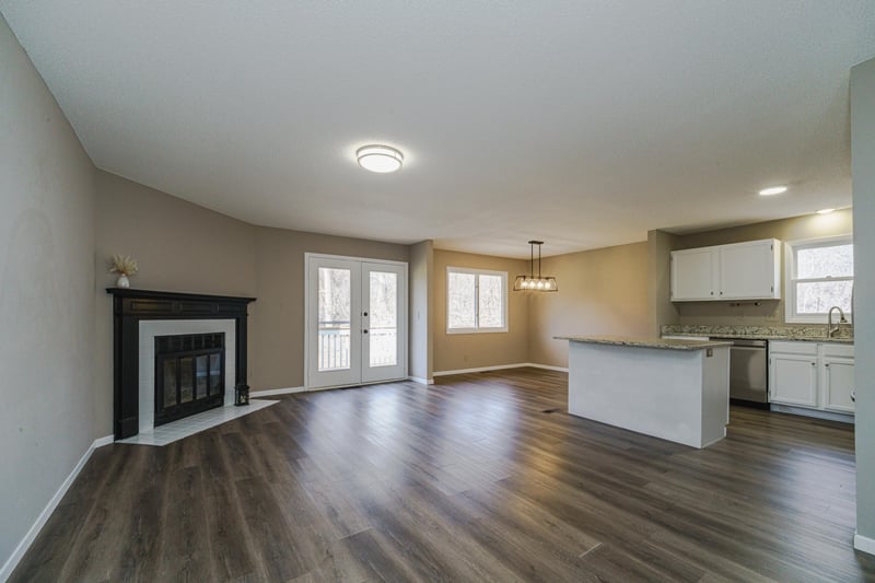 10742 Toledo Ct, Bloomington, MN 55437