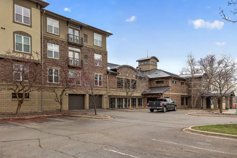 13560 Technology Dr #1228, Eden Prairie, MN 55344
