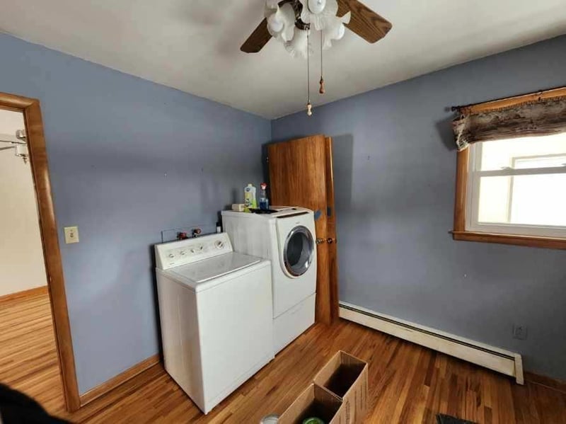 300 6th St W, Hector, MN 55342