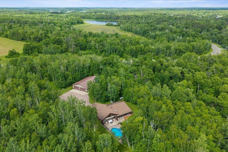 8009 County 78, Nisswa, MN 56468