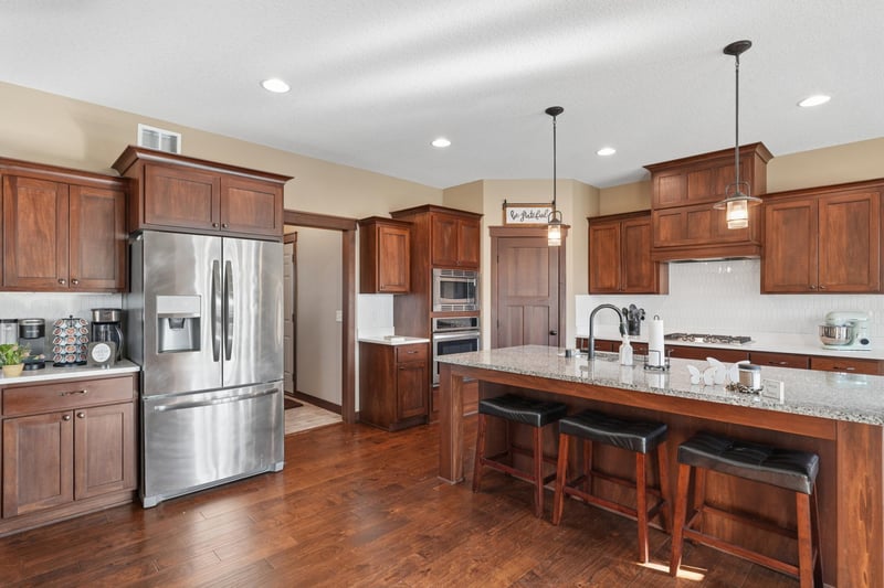 7235 208th St N, Forest Lake, MN 55025