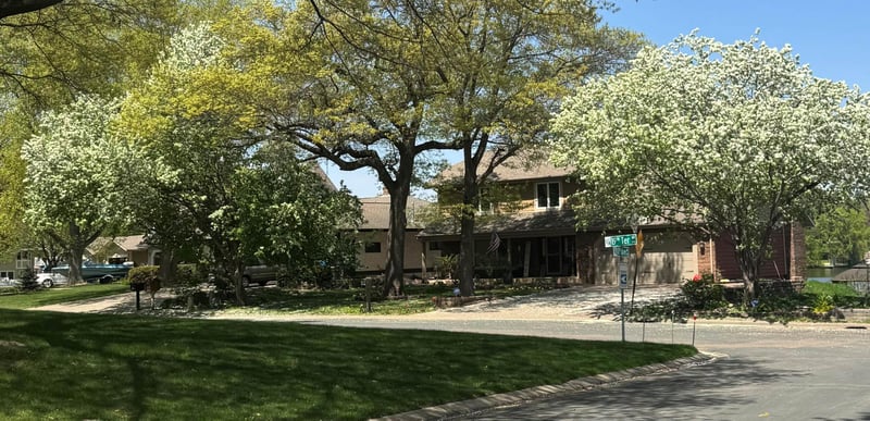 1724 19th Ter NW, New Brighton, MN 55112