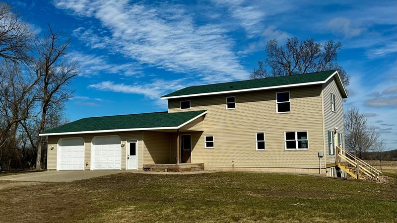 17556 300th Ave, Starbuck, MN 56381