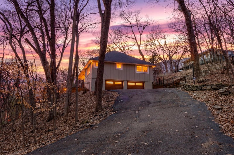 1340 Alpine Ps, Golden Valley, MN 55416
