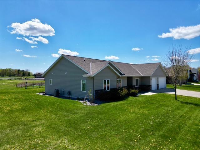 906 Sunrise Blvd, Redwood Falls, MN 56283