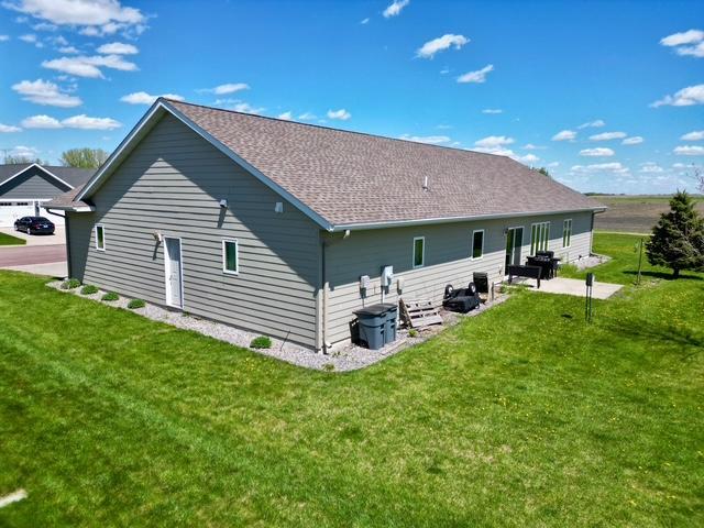 906 Sunrise Blvd, Redwood Falls, MN 56283