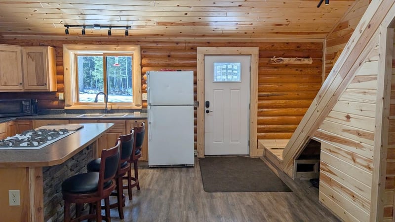 8832 River Rd, Angora, MN 55703