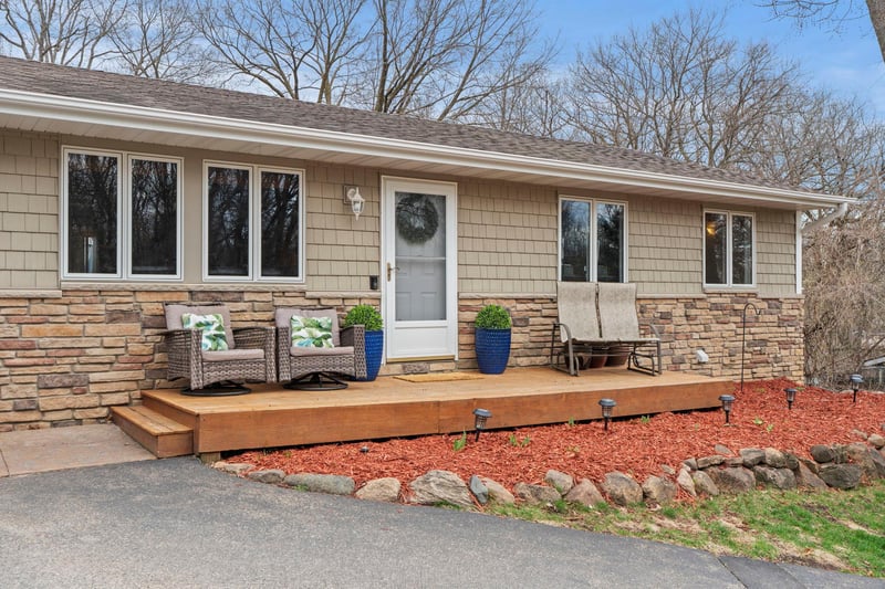 26641 Woodcrest Dr, Elko New Market, MN 55020