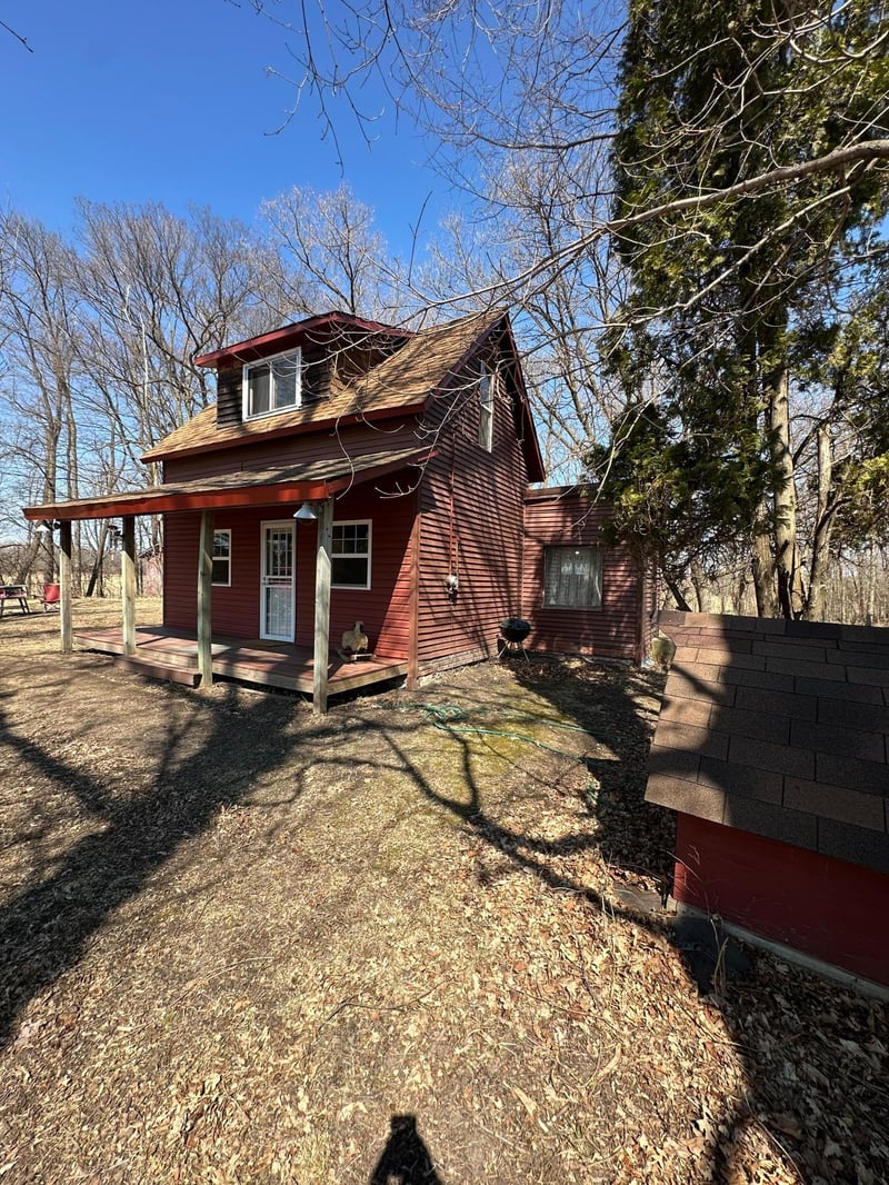 6263 381st Ave NW, Dalbo, MN 55017