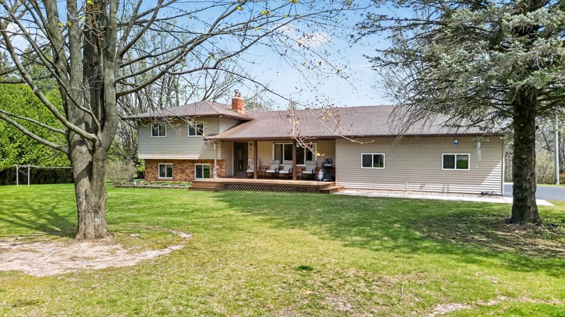 26184 615th St, Mantorville, MN 55955