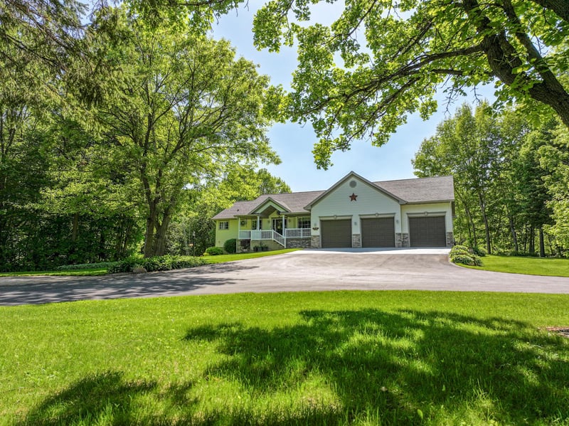1966 Liberty Rd NE, Alexandria, MN 56308