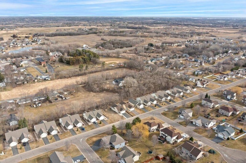 1103 Seurer St, Elko New Market, MN 55054