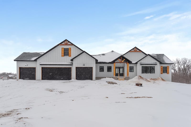 2941 155th Ave NE, Ham Lake, MN 55304