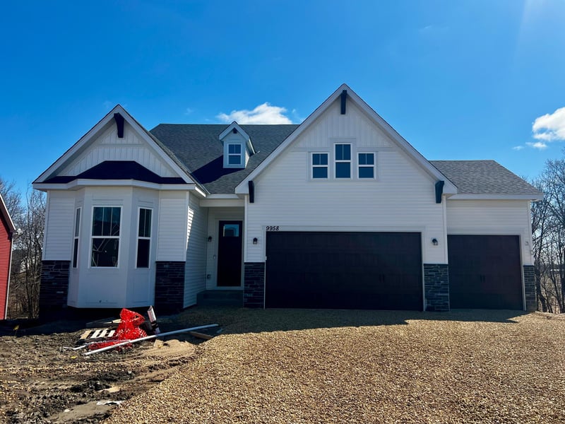 9958 Jack Pine Ln, Corcoran, MN 55374