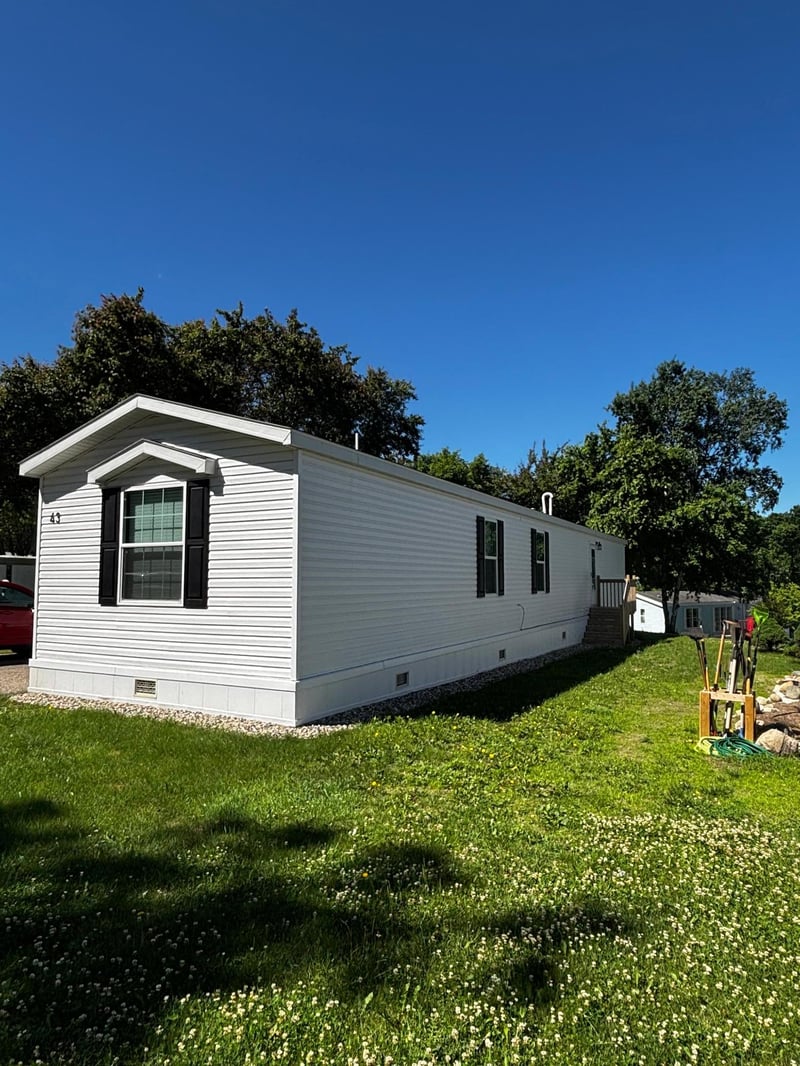 215 N Mckay Ave #43, Alexandria, MN 56308
