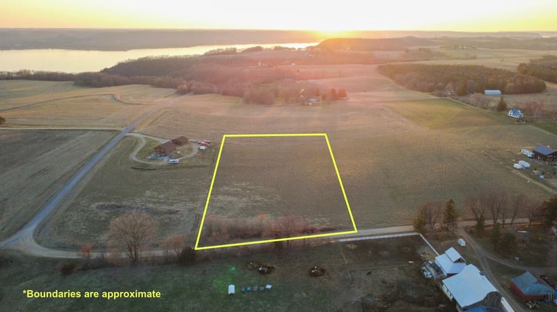 TBD Liesgraf, Stockholm, WI 54769
