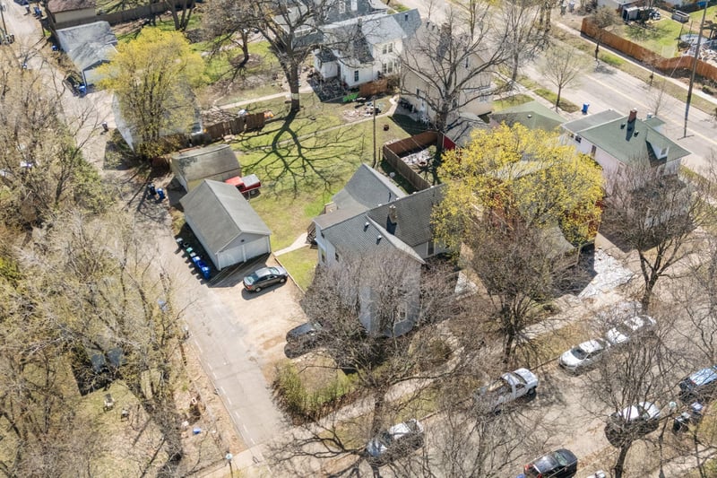 2048 Carroll Ave, Saint Paul, MN 55104