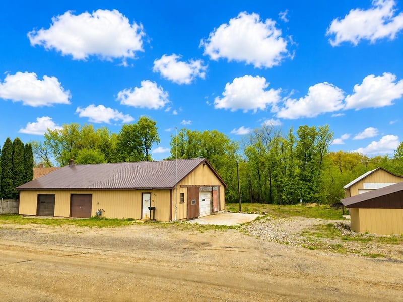 40 2nd St NW, Pelican Rapids, MN 56572