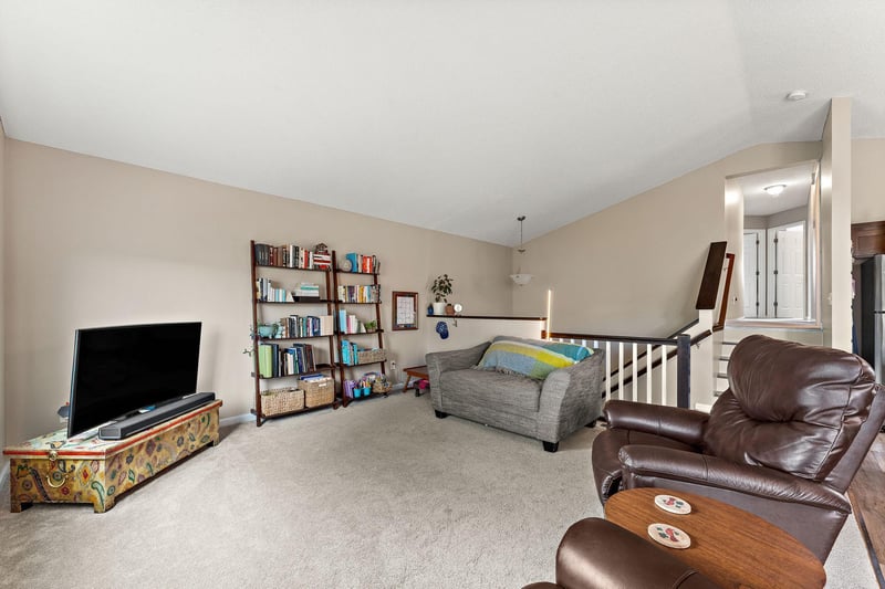 845 Highview Loop SE, Pine City, MN 55063