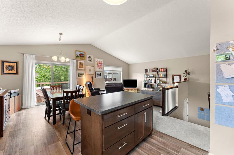 845 Highview Loop SE, Pine City, MN 55063