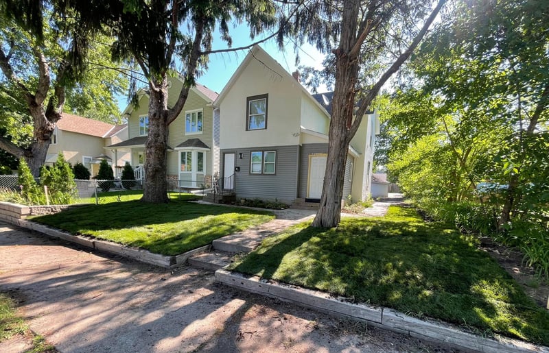 3606 Bryant Ave N, Minneapolis, MN 55412