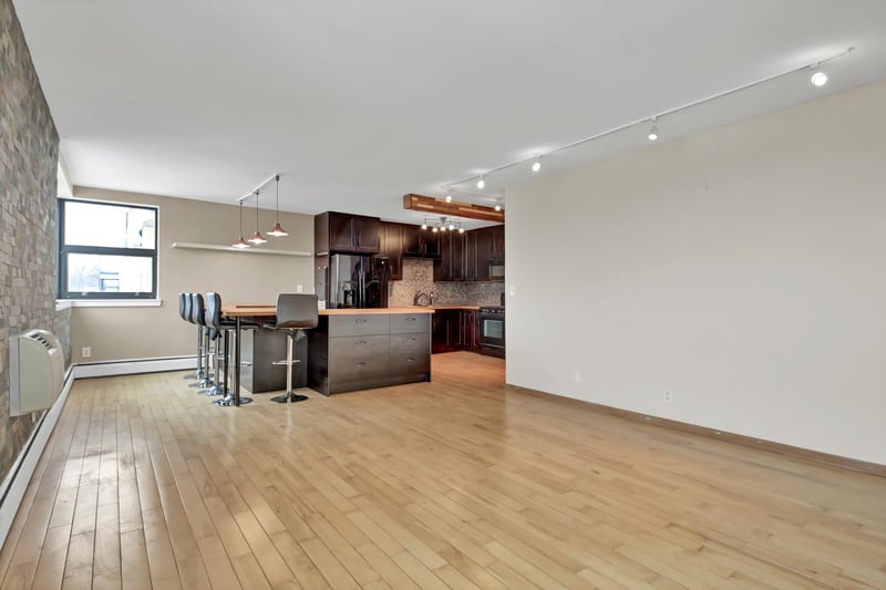 2500 Blaisdell Ave #404, Minneapolis, MN 55404