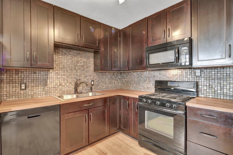 2500 Blaisdell Ave #404, Minneapolis, MN 55404