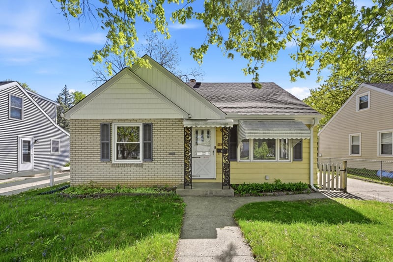 3059 Utah Ave S, Saint Louis Park, MN 55426