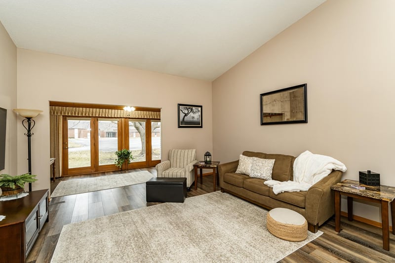 1604 10th Ave SE, Rochester, MN 55904