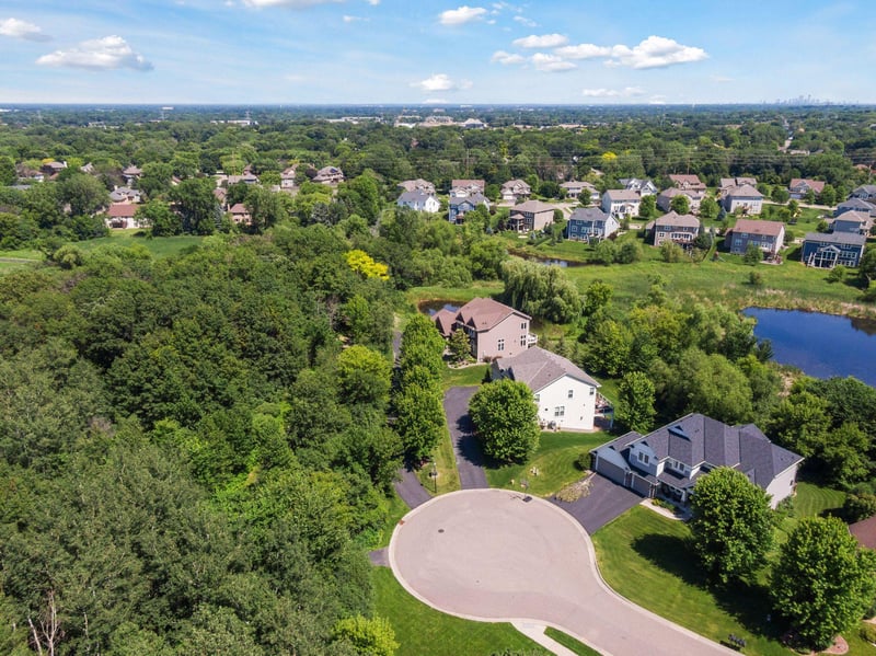6160 Ithaca Ln N, Plymouth, MN 55446