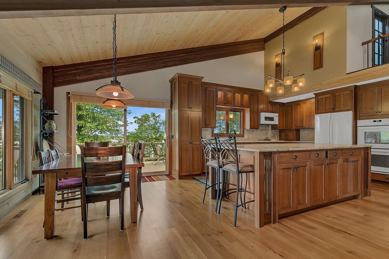 10604 Montgomery Ave NW, Annandale, MN 55302