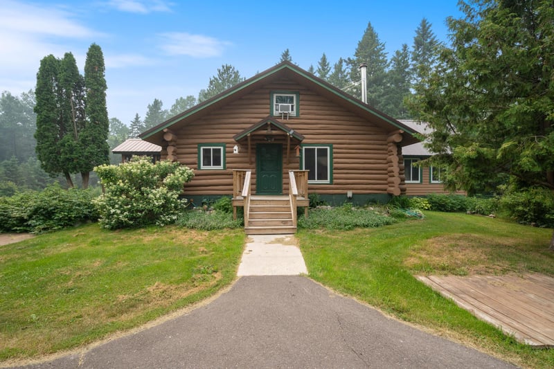 3521 Fire Trl, Eveleth, MN 55734