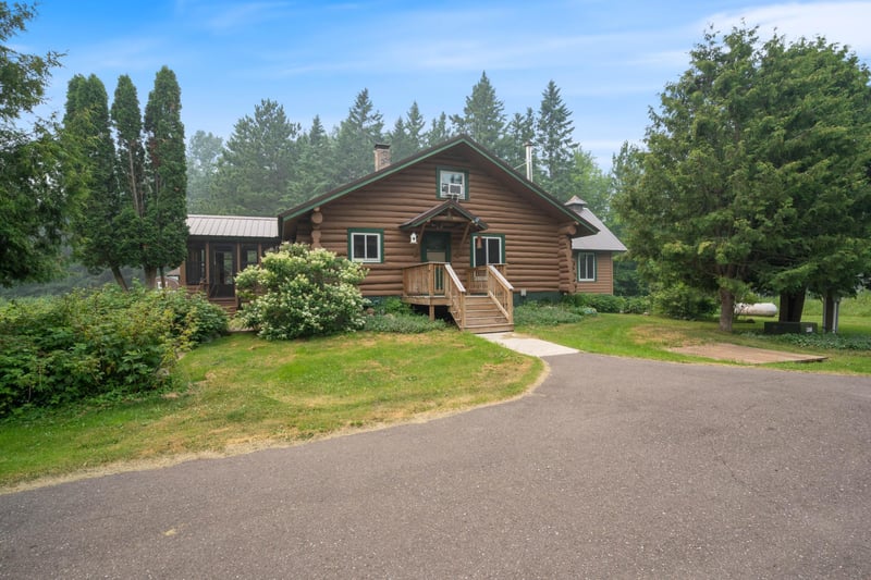 3521 Fire Trl, Eveleth, MN 55734