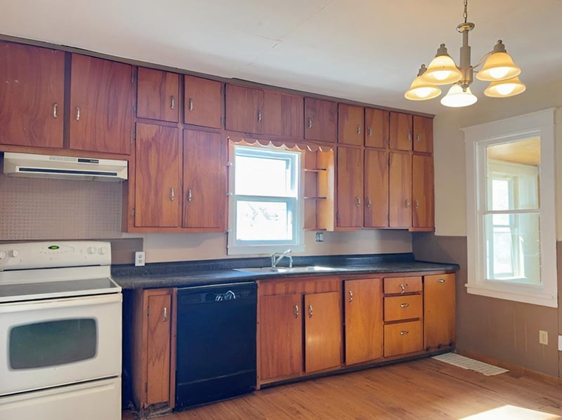 1708 Laurel St, Brainerd, MN 56401