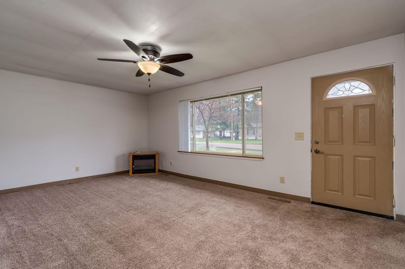 117 Jay St, Le Sueur, MN 56058