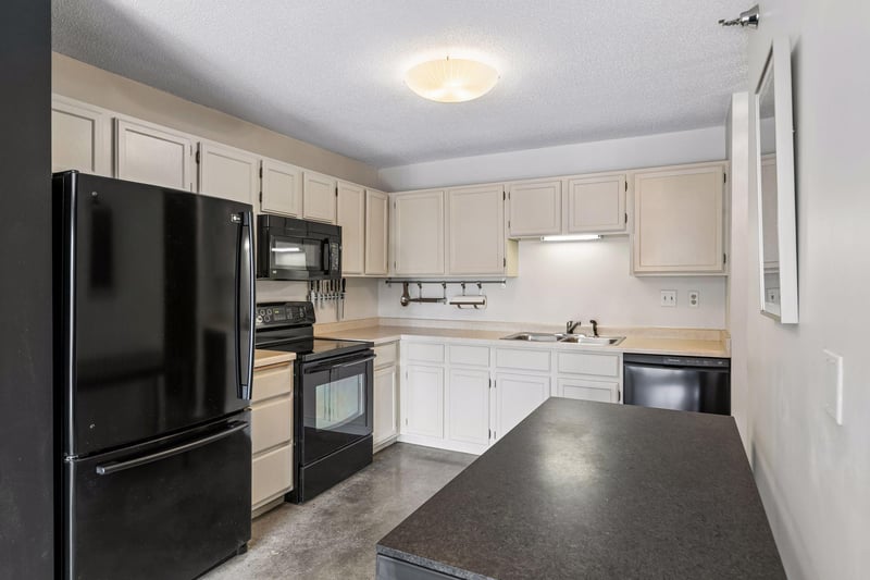 66 9th St E #2113, Saint Paul, MN 55101