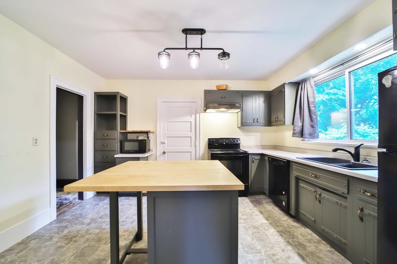 815 Rosewood St, Brainerd, MN 56401