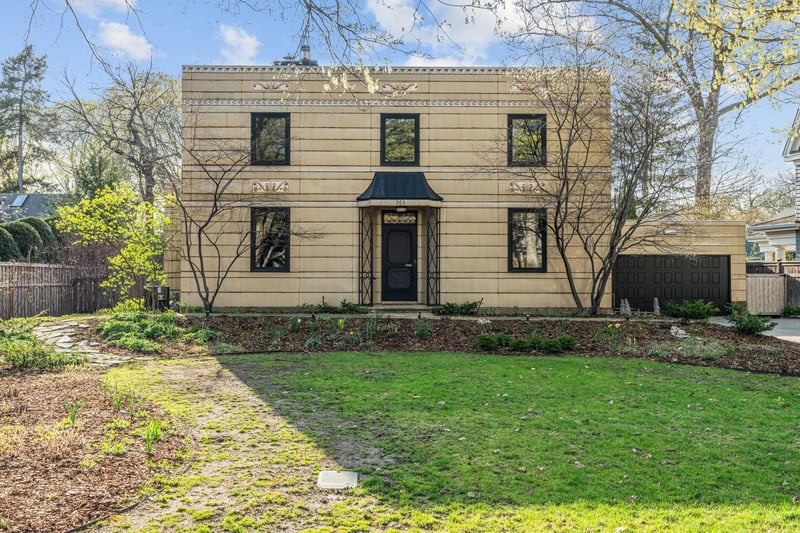 265 Woodlawn Ave, Saint Paul, MN 55105